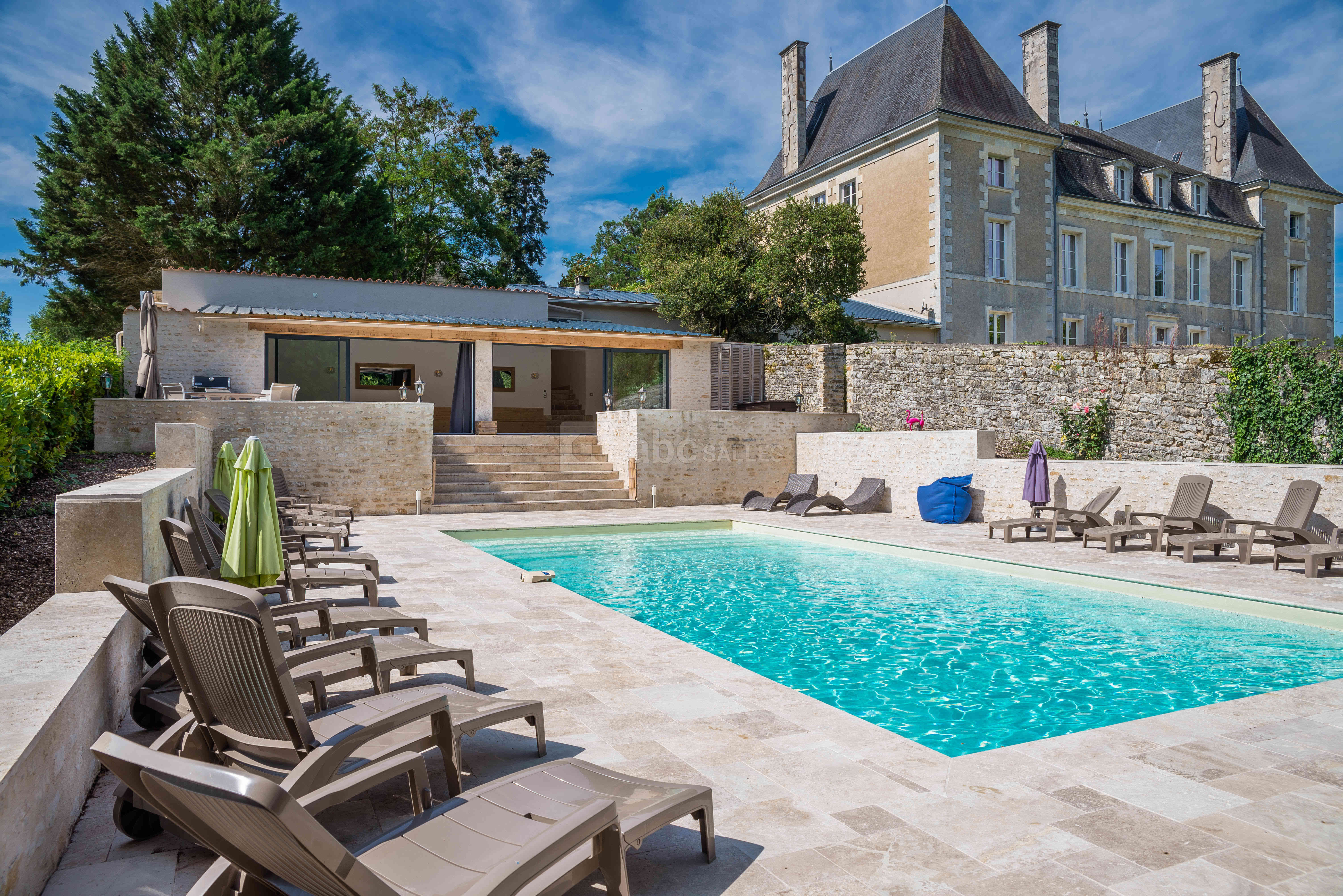 Château de la Borderie — vineyard estate